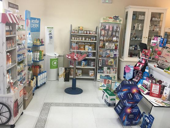 Farmacia-Begona-Rey-Leal-interior-de-farmacia-2